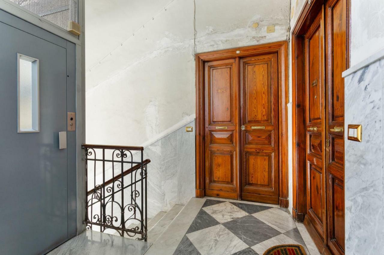 La Smorfia Napoli Apartment Exterior photo